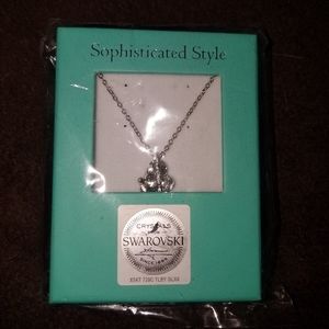 Swarovski heart shaped necklace